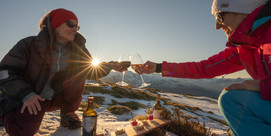 Rando raquettes : Apéro "Dix vins" à l'heure dorée