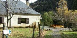 Gîte d'étape dans le Val d'Azun au coeur de la forêt