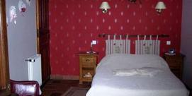 CHAMBRES D'HÔTES "FERME ALIOURET"