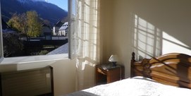 APPARTEMENT DANS MAISON