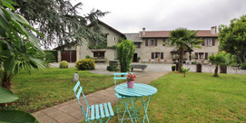 CHAMBRES D'HOTES MAISON BURON