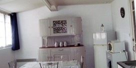 STUDIO 1ER ETAGE