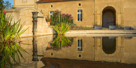 LA DÉPENDANCE DU CHÂTEAU