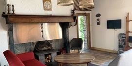 CHEZ TUQUETOU