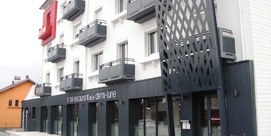 HOTEL DE LA DEMI LUNE