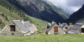 LES GRANGES DU MOUDANG
