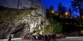 LA GROTTE DES APPARITIONS