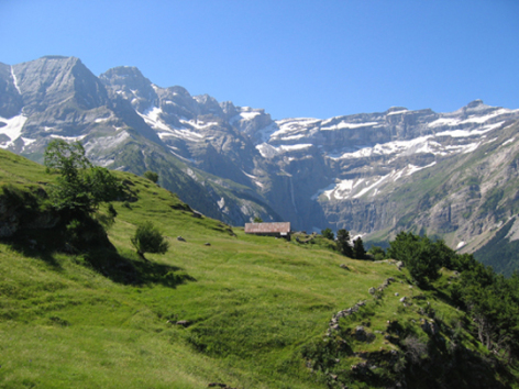 4-vue2-natura-ayrosarbouix-HautesPyrenees.jpg