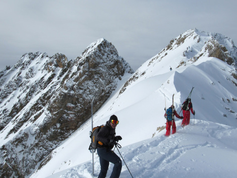 7-SIT-Evasion-hors-pistes-hautes-pyrenees--17-.jpg