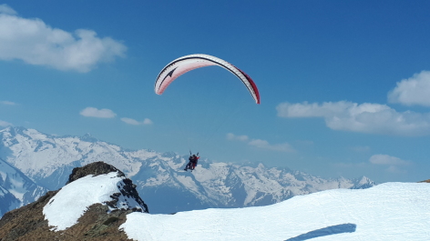 1-SIT-Theil-Parapente-HautesPyrenees--2-.jpg