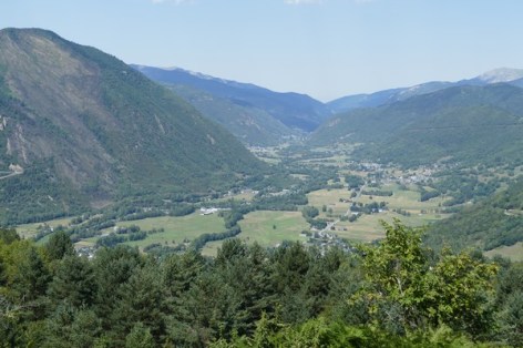 2-Belle-vue-surplombante-de-la-Vallee-d-Aure-1.jpg