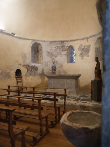 1-Chapelle-des-templiers-vue-interieur.JPG