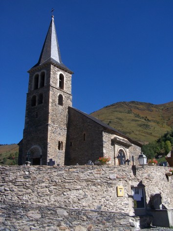0-Eglise-d-Azet.JPG