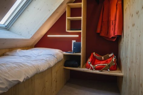 6-SKYLODGE-BY-N-PY-Int--rieur-cabine.jpg