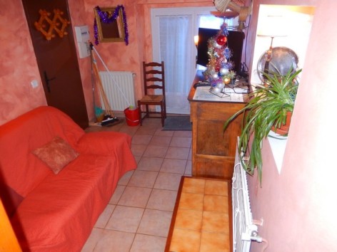 4-HPG145---Maison-mitoyenne-Le-Clos---coin-salon.jpg