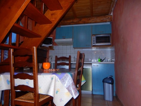 5-HPG145---Maison-mitoyenne-Le-Clos---kitchenette.jpg