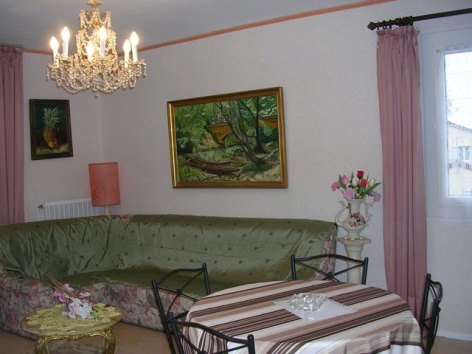 1-Salon-3.jpg