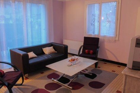 2-ASPIN-EN-LAVEDAN--Boyrie-Salon.jpg
