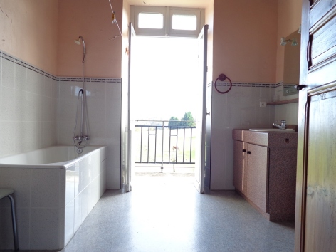 5-HPG99-Bains.jpg