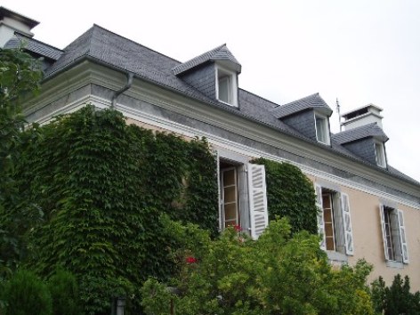 0-facade2-chambred-hotemaisonbellocq-ayzacost-HautesPyrenees.jpg
