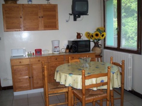 2-coinrepas-costebetty-laubalagnas-HautesPyrenees.jpg