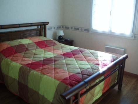 4-chambre-prouteau-laubalagnas-HautesPyrenees.jpg.JPG