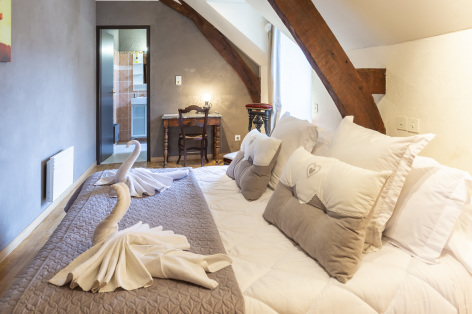 7-Lourdes-Bartres-chambres-d-hotes-La-Ferme-LAURENS--10-.jpg