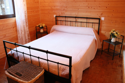 2-C-chambre1-sabatut-gedre-HautesPyrenees.jpg