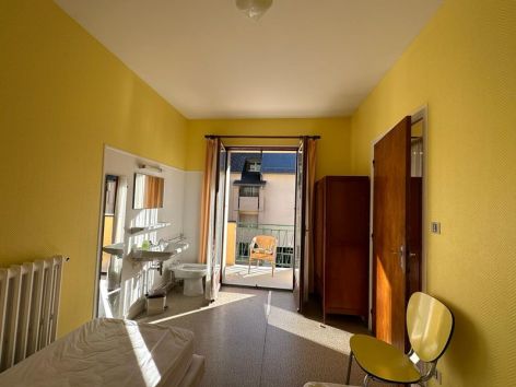 6-06CAZENAVE-2.jpg
