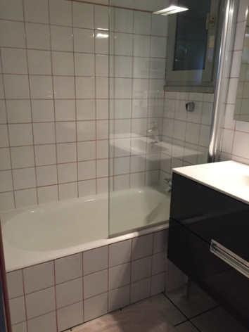 6-salledebain1-theil-esterre-HautesPyrenees.jpg