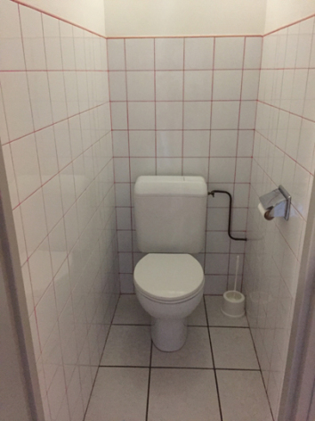 8-WC-theil-esterre-HautesPyrenees.jpg