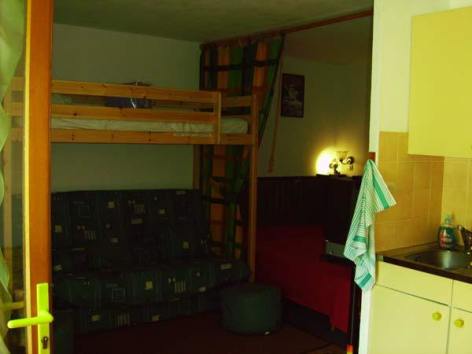 0-Location-studio-hautes-pyrenees-HLOMIP065FS00C40-g.jpg