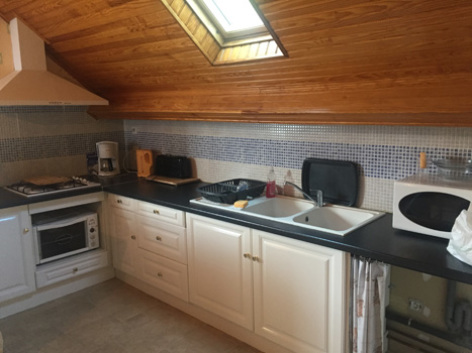 4-cuisine3-trescazes-sazos-HautesPyrenees.jpg