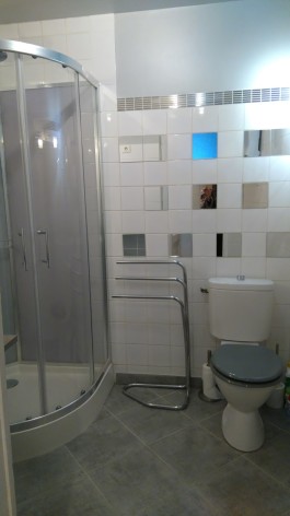 9-Salle-de-bain--Personnalise-.JPG