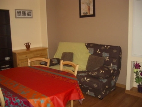 3-salon-rivasseau1-argelesgazost-HautesPyrenees.jpg