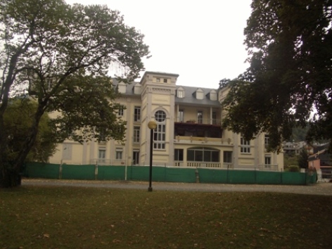 5-exterieur-rivasseau1-argelesgazost-HautesPyrenees.jpg