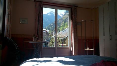 6-Chambre-balcon-2.jpg
