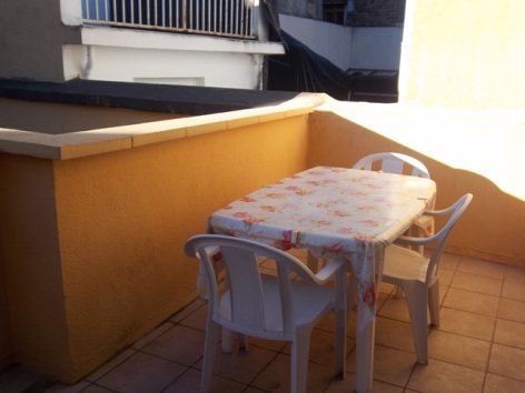 3-Lourdes-studio-terrasse-Latre--3-.jpg