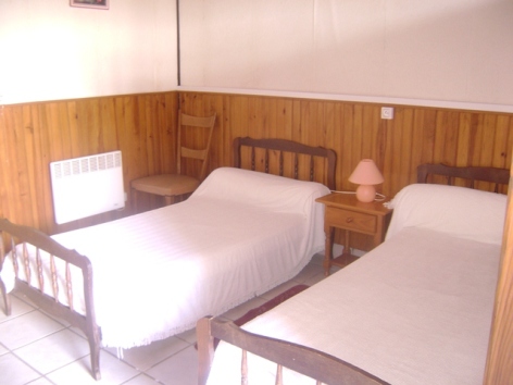 4-Chambre-2-Lits-2.JPG