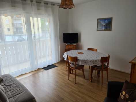 2-Sejour-coin-repas.jpg