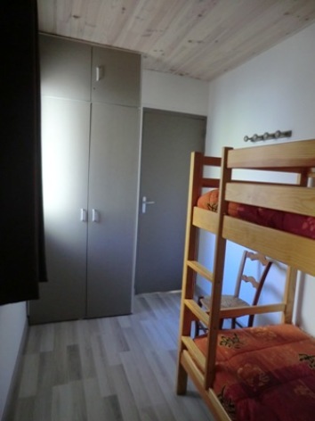 5-7b-chambre-2.JPG
