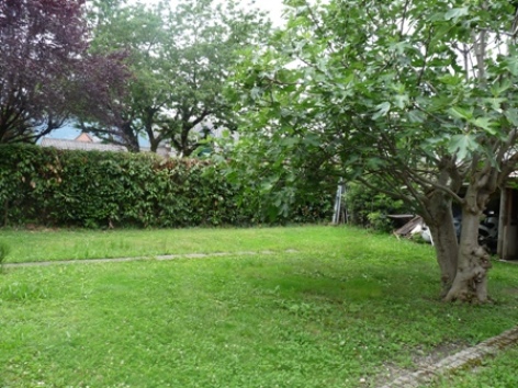 5-jardinet-martine-argelesgazost-HautesPyrenees.jpg
