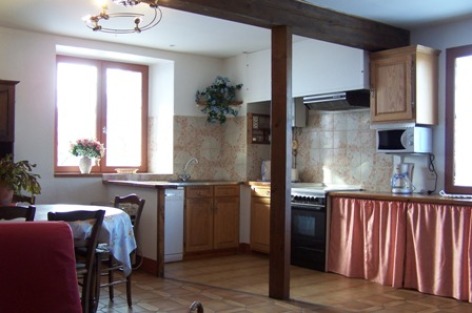5-cuisine-laqueyrie-artalenssouin-HautesPyrenees.jpg