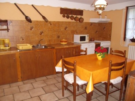 3-ARNAU-Marcelle-coin-cuisine-2013.JPG