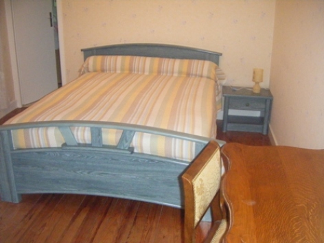 2-LOURDES-TARBES-CHAMBRES-D-HOTES-Chambre-2-3.JPG