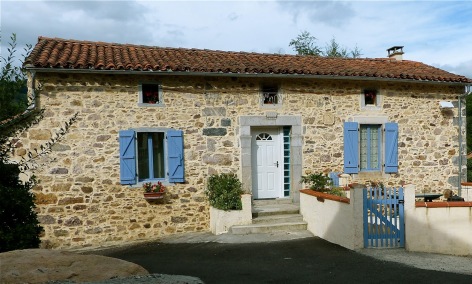 5-P1020746-2.JPG
