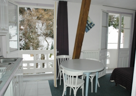 0-Location-studio-hautes-pyrenees-HLOMIP065V5008ZG-g.jpg