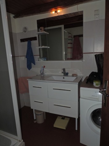 4-salle-d-eau-bas-RODIER.jpg