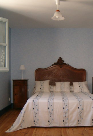 0-HPG22---Gite-Genos---Chambre.jpg