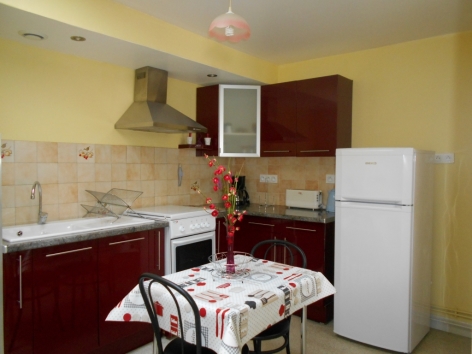 2-cuisine-300.JPG